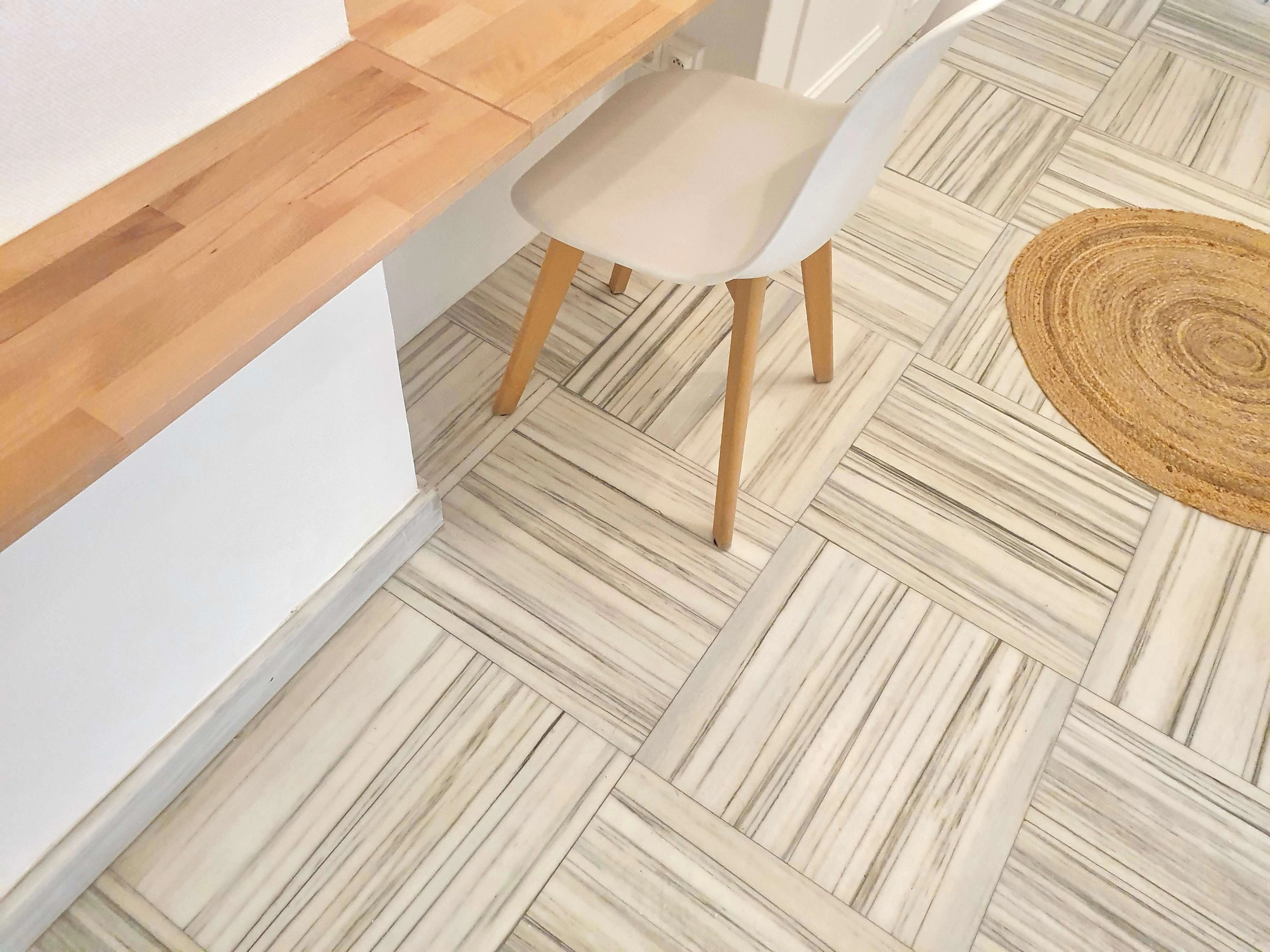 appartement de standing,haut plafonds,travertin, marbre,luminaires appartement de standing,haut plafonds,travertin, marbre,luminaires