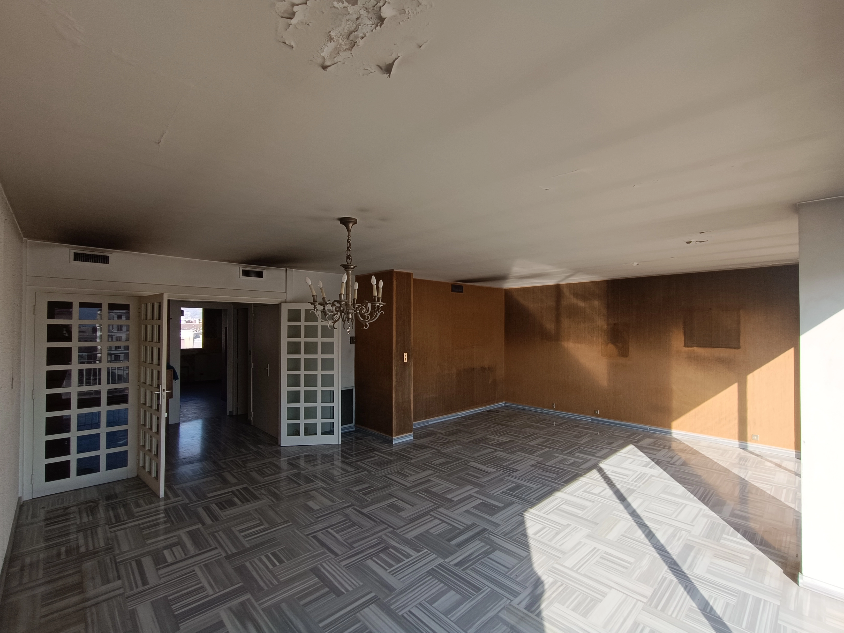 cuisine spatieuse appartement luxueux