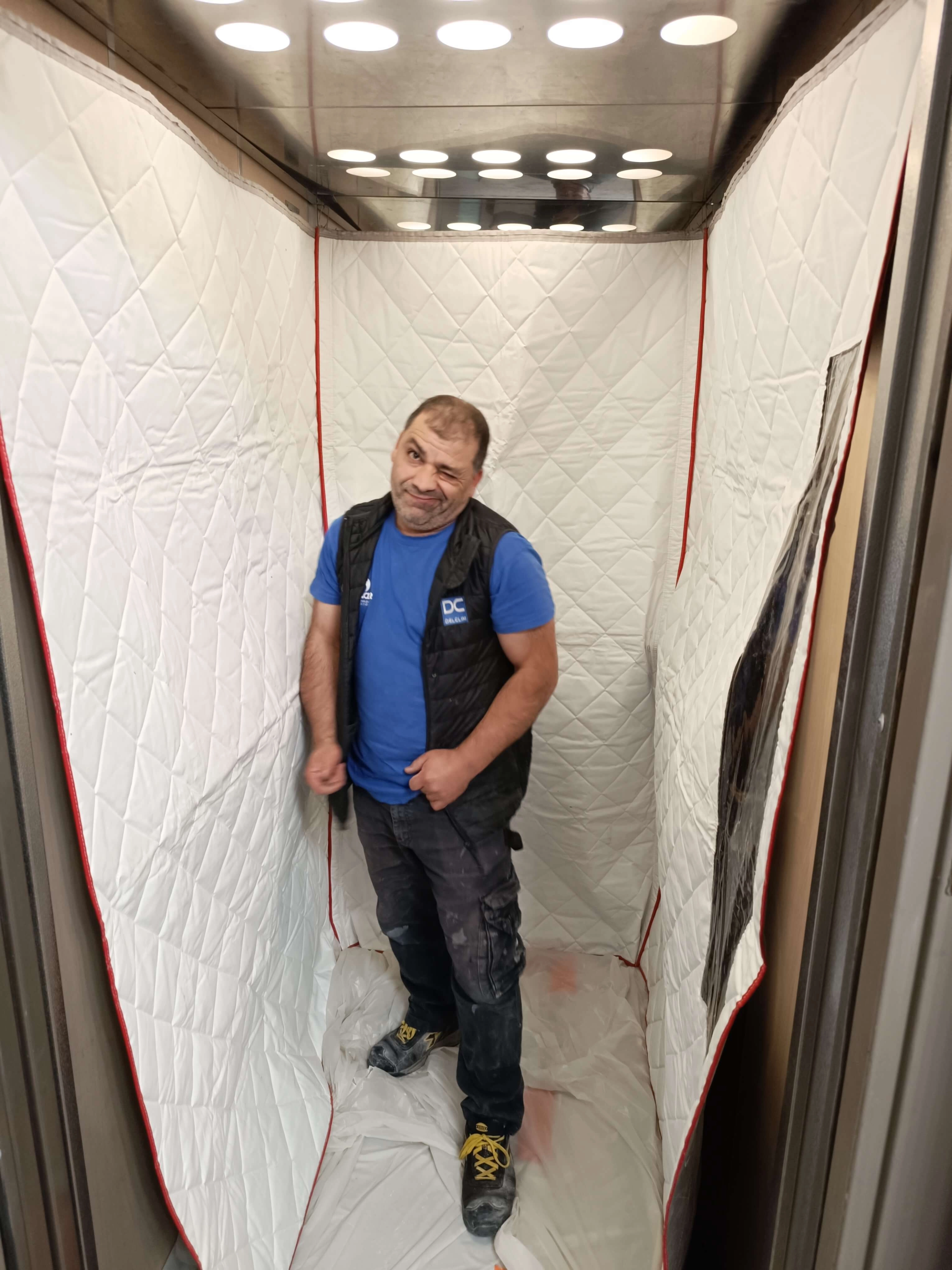 immeuble standing protection soigneuse de l'ascenceur