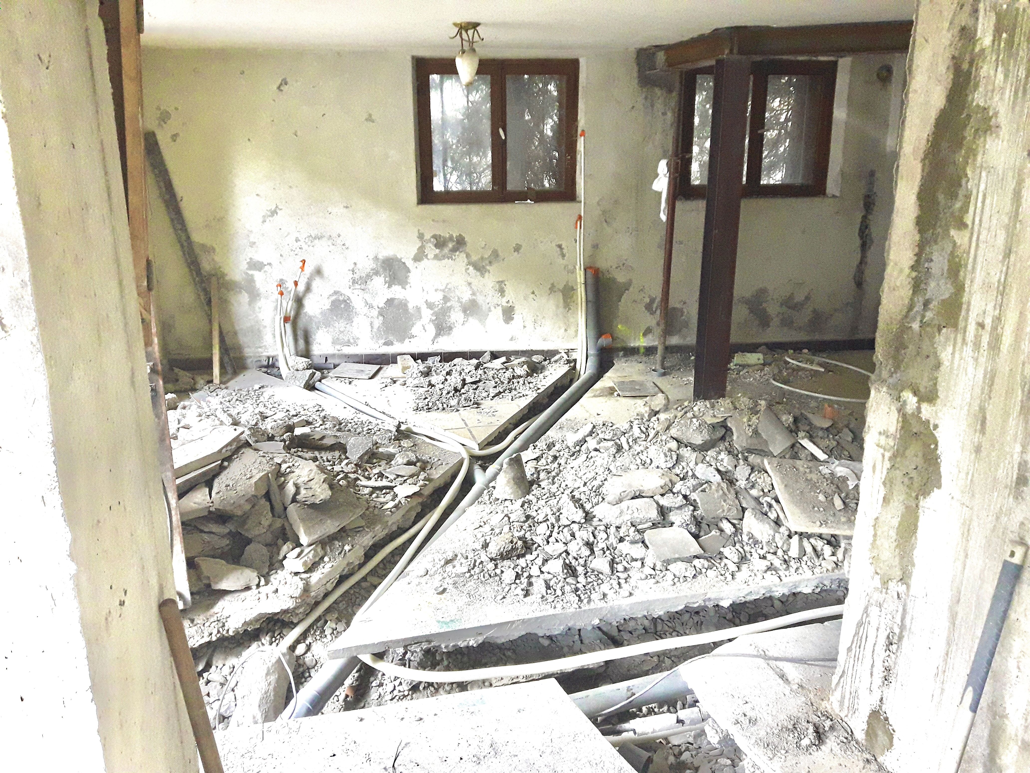 ouverture dallage evacuation renovation evacuations