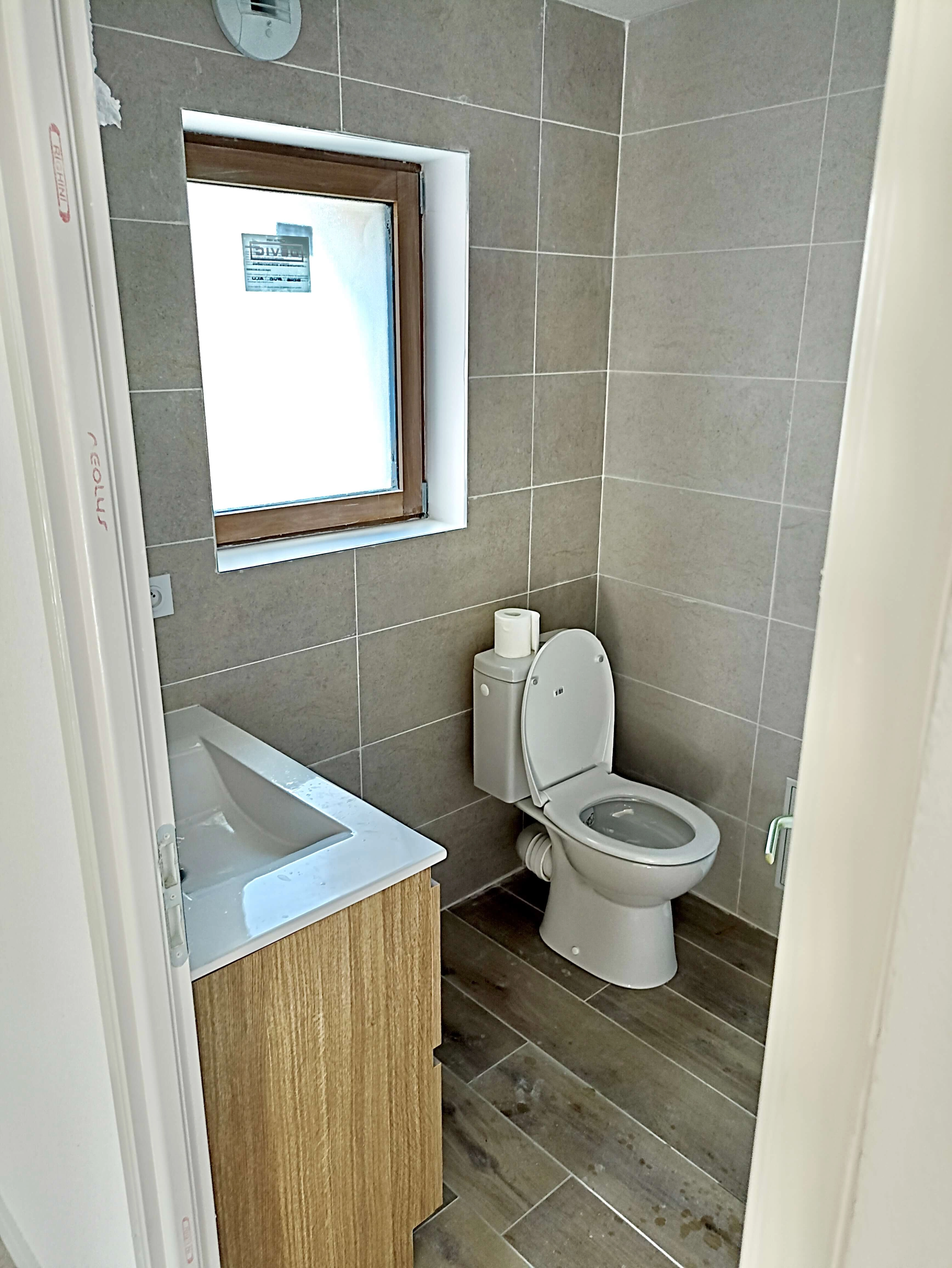 sanitaire, pose des sanitaires,salle de bain,wc, sanitaire, pose des sanitaires,salle de bain,wc,