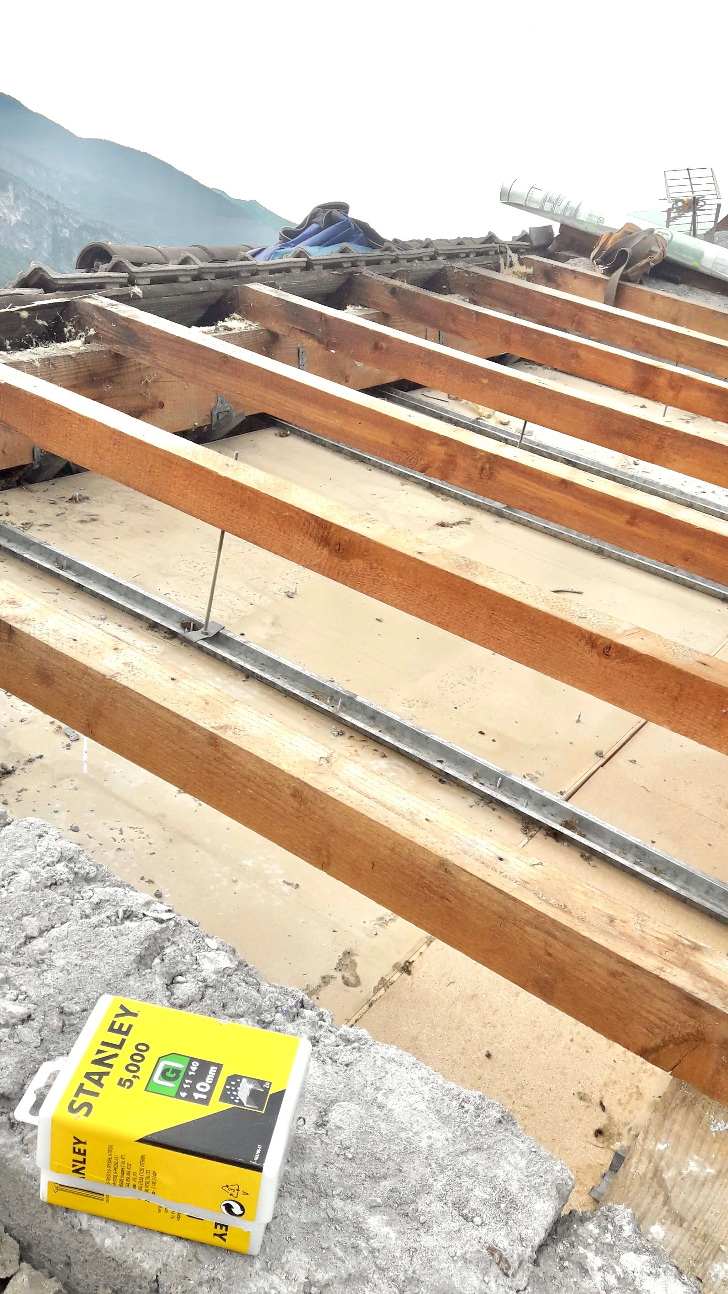 sarking, toiture,isolation, dépose de toiture, site occupé sarking, toiture,isolation, dépose de toiture, site occupé